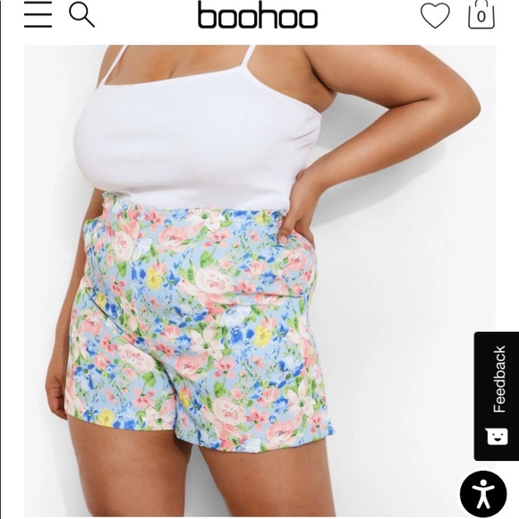 Plus size floral tailored shorts - Picture 3 of 4